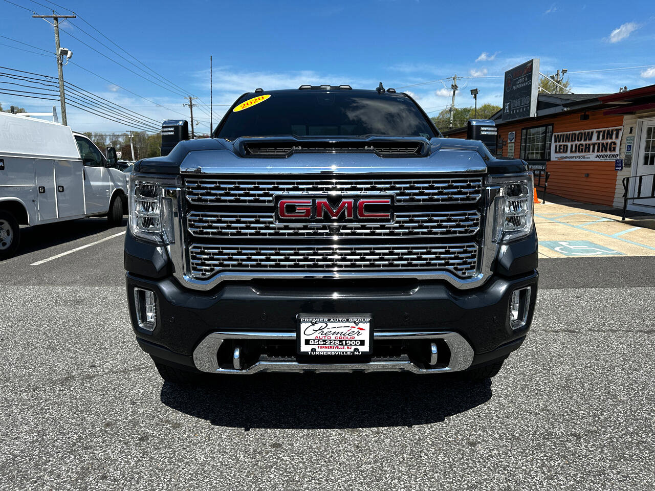 Used 2020 GMC Sierra 2500 Denali w/ Denali Ultimate Package image 2