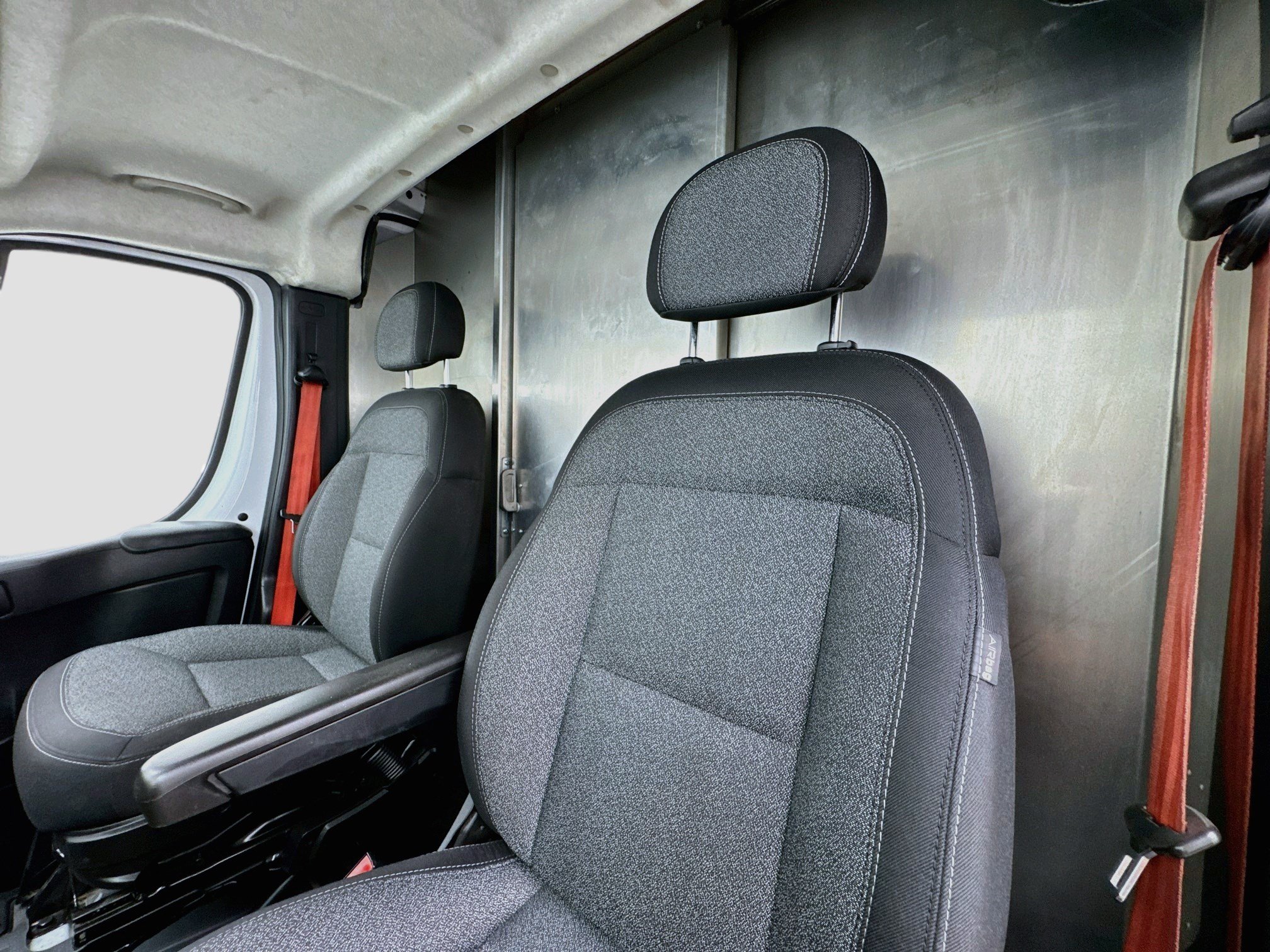 Used 2023 RAM ProMaster 3500 w/ Driver Convenience Group FWD image 14