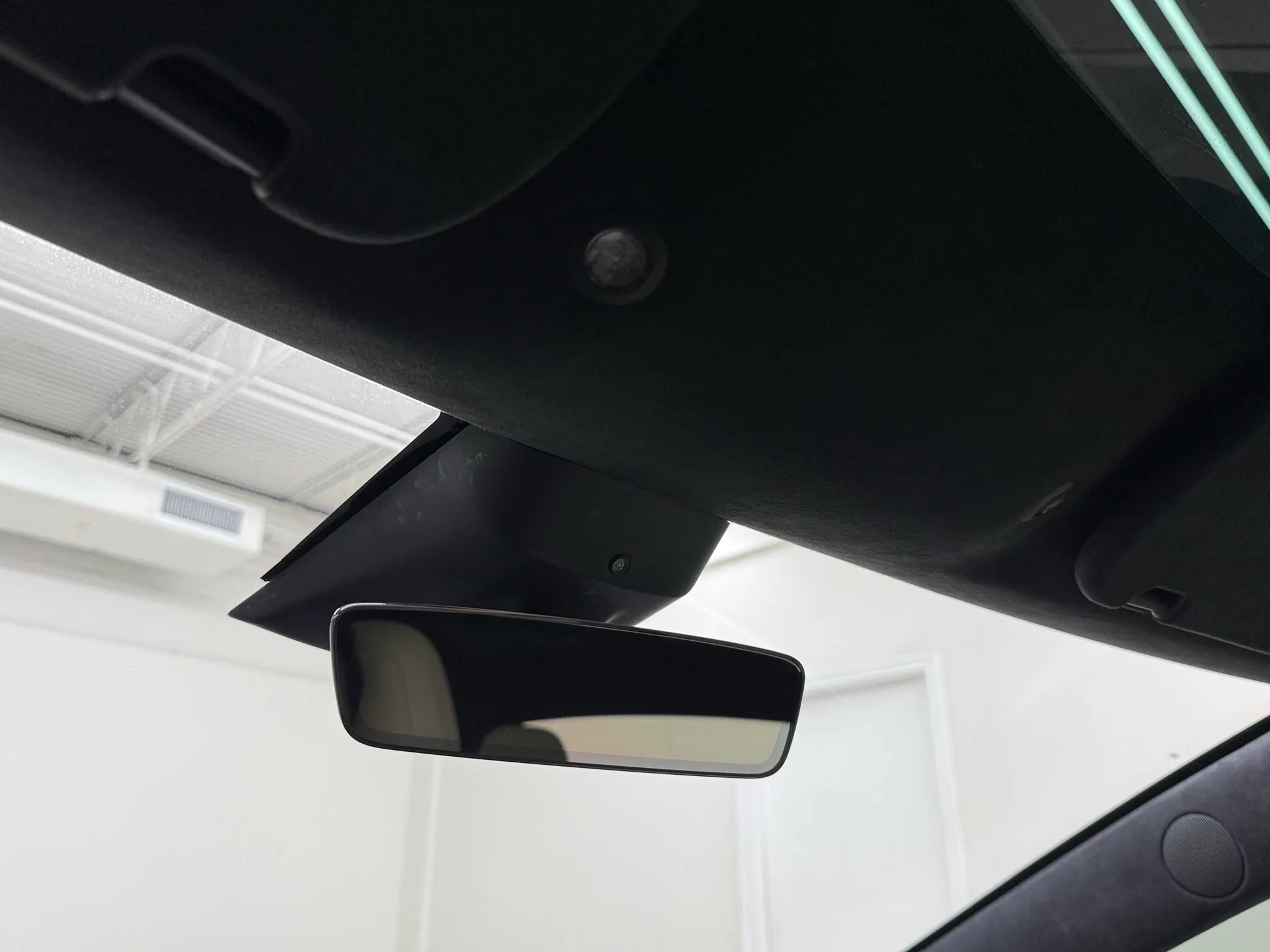 Used 2021 Tesla Model S Plaid image 23