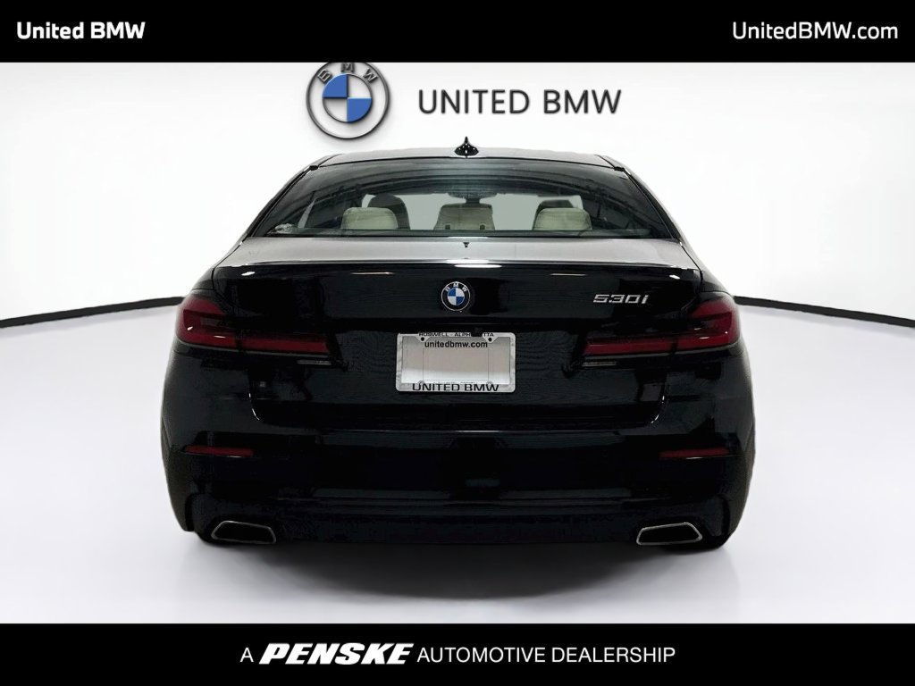 Used 2023 BMW 530i w/ Premium Package RWD image 6