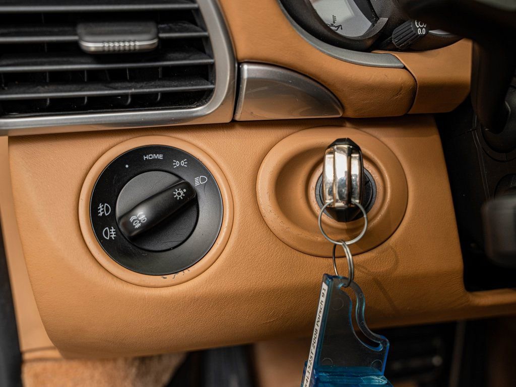 Used 2008 Porsche 911 Turbo image 36