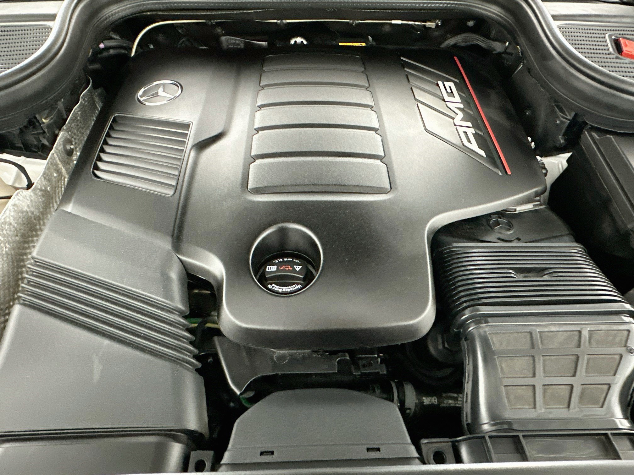 Used 2025 Mercedes-Benz GLE 53 AMG 4MATIC Coupe w/ Driver Assistance Package image 32