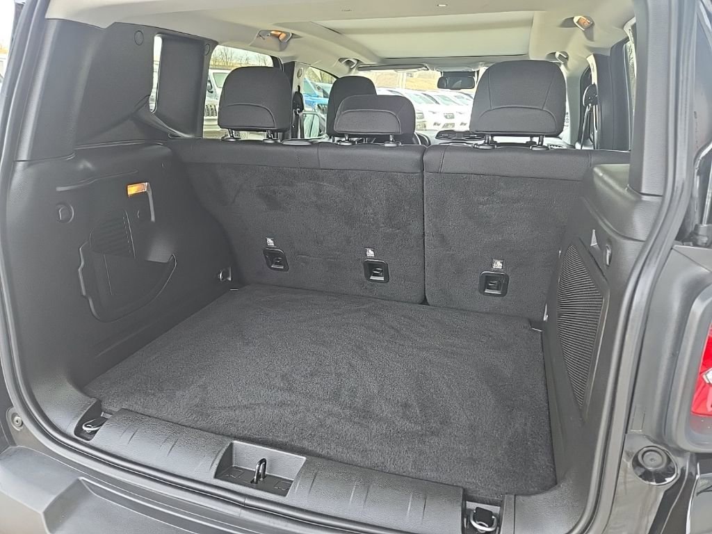 Used 2023 Jeep Renegade Altitude w/ Sun/Sound Group image 94