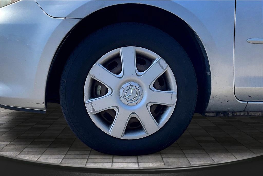Used 2006 MAZDA MAZDA3 I image 4