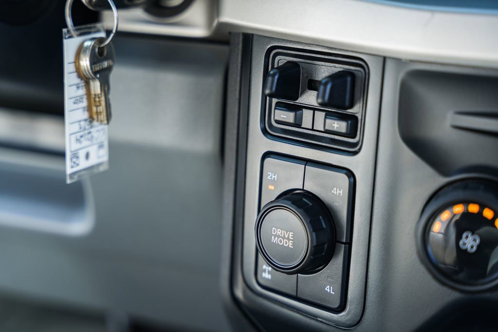 Used 2023 Ford F350 XL w/ Snow Plow Prep Package image 32