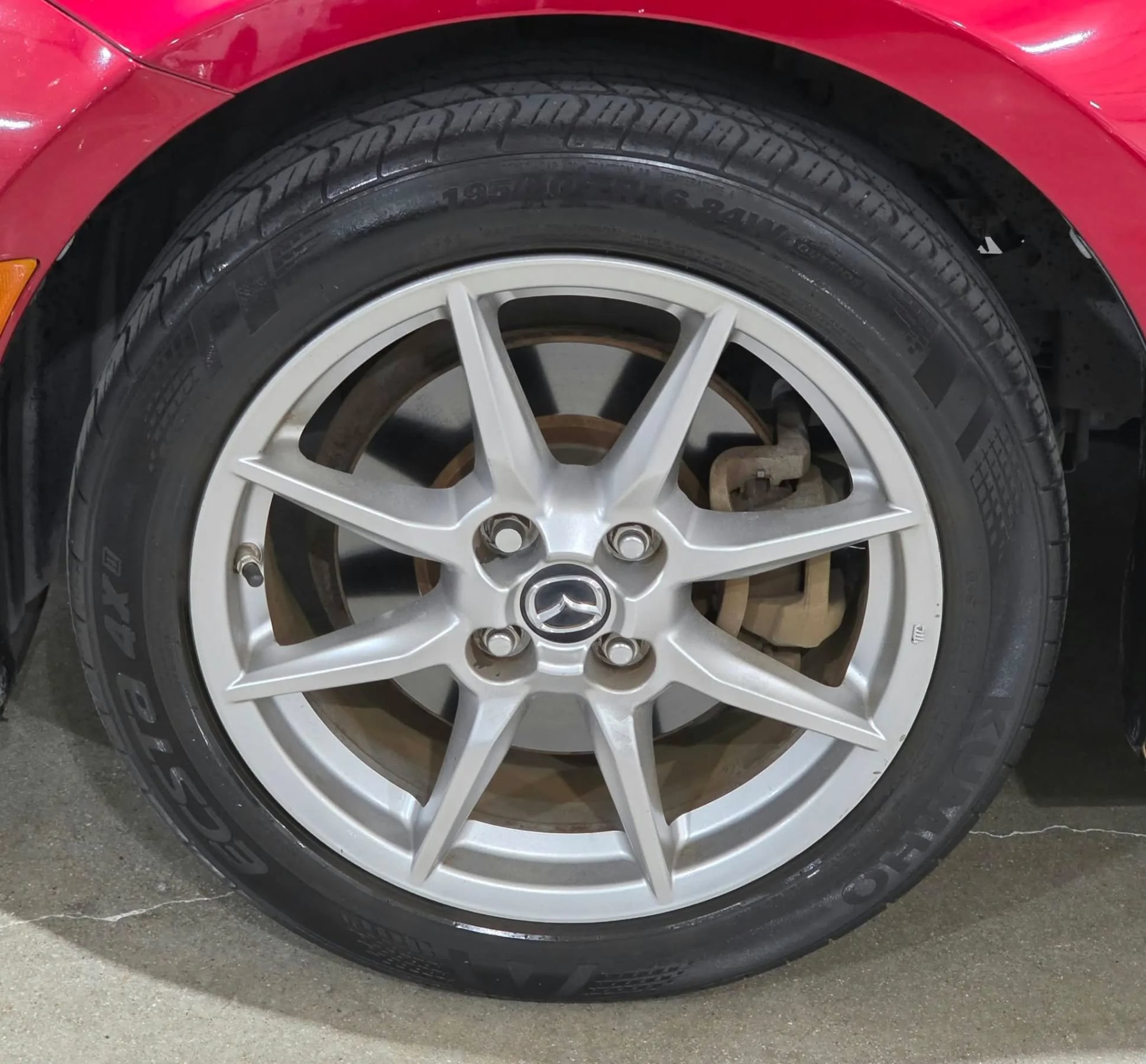 Used 2018 MAZDA MX-5 Miata Sport RWD image 26