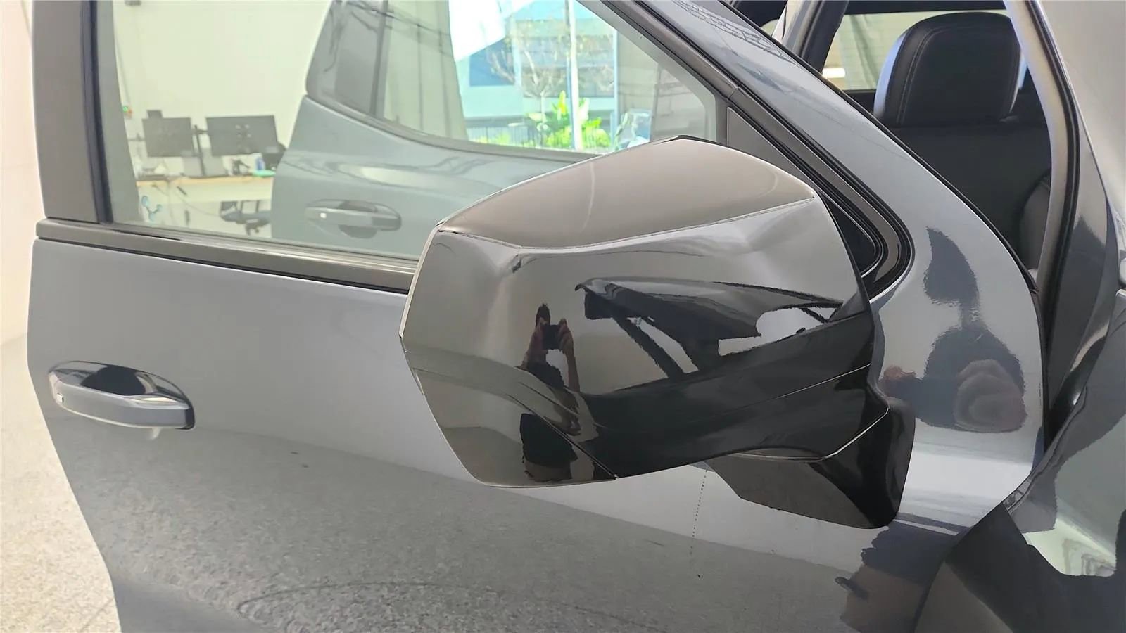 New 2026 Chevrolet Silverado EV LT image 18