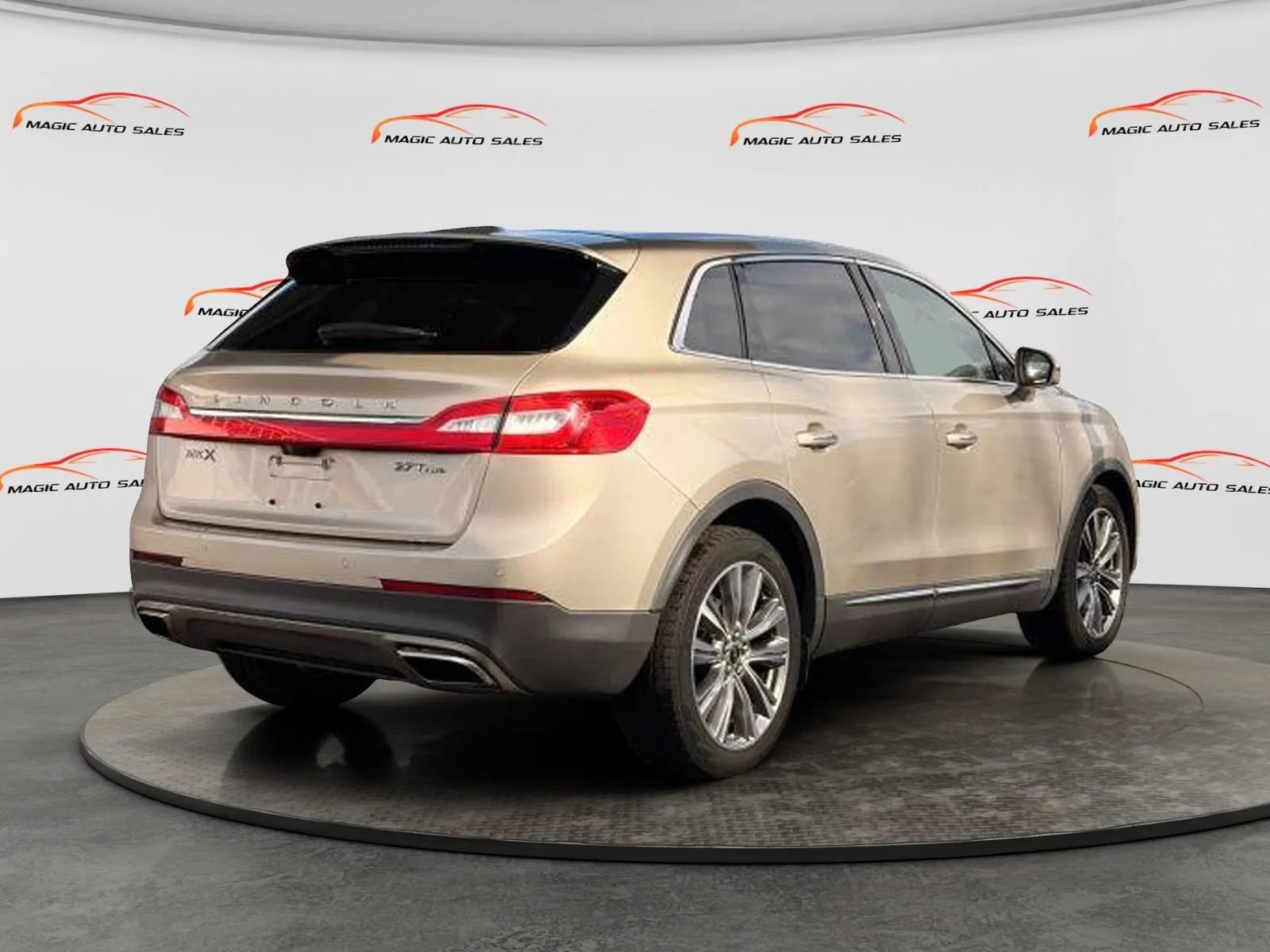 Used 2017 Lincoln MKX Reserve w/ Lincoln MKX Climate Package image 9