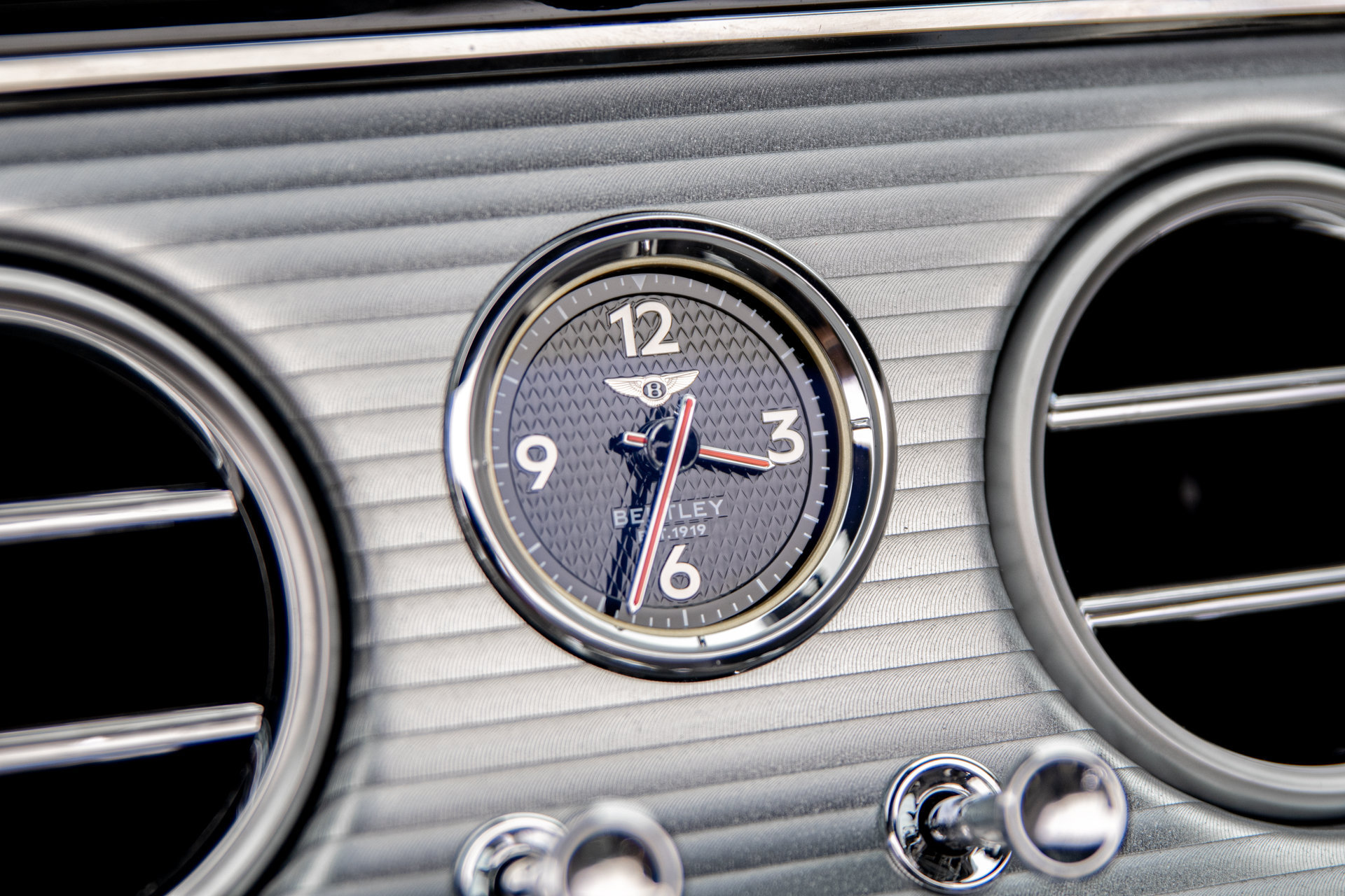 New 2026 Bentley Continental GT S AWD/4WD image 32