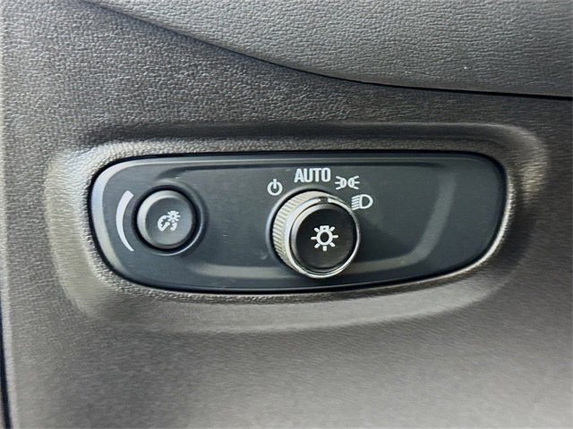 Used 2024 Chevrolet Equinox LT image 10