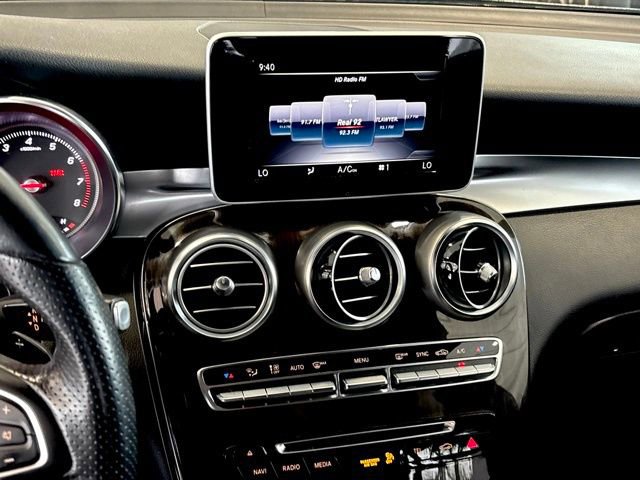Used 2019 Mercedes-Benz GLC 300 image 26