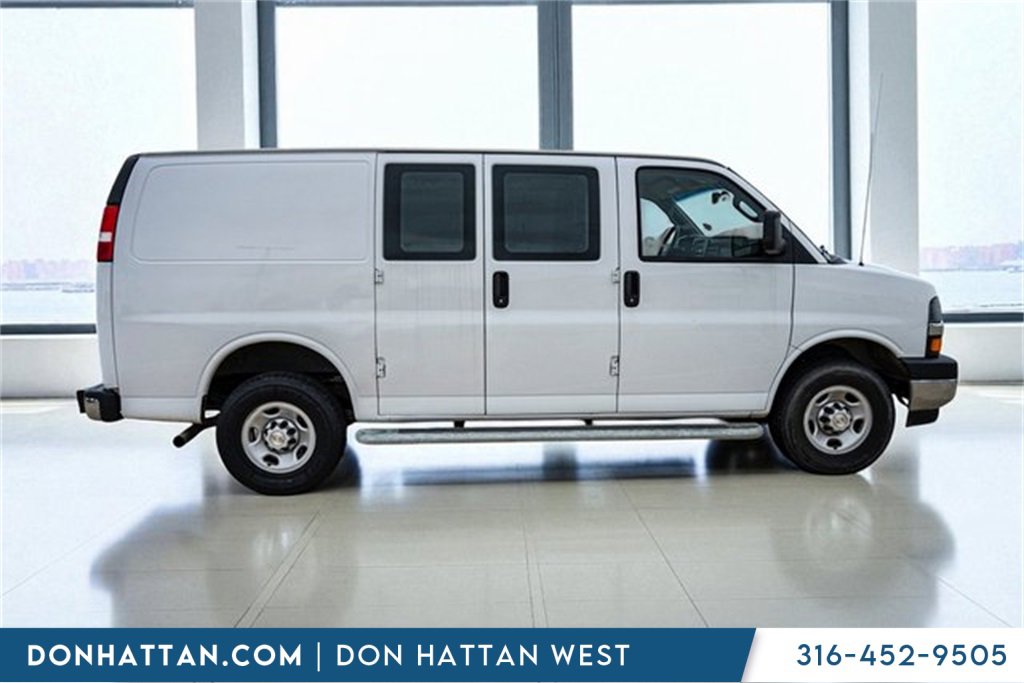 Used 2023 Chevrolet Express 2500 w/ Driver Convenience Package image 41