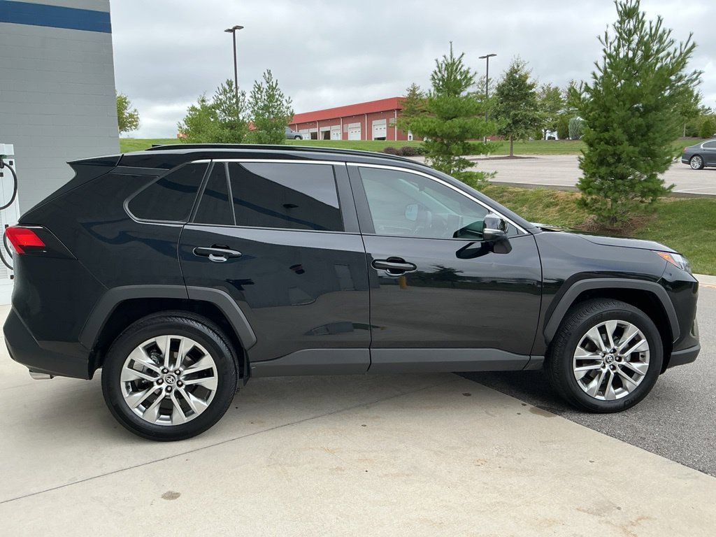 Used 2025 Toyota RAV4 XLE Premium w/ Weather Package AWD/4WD image 13