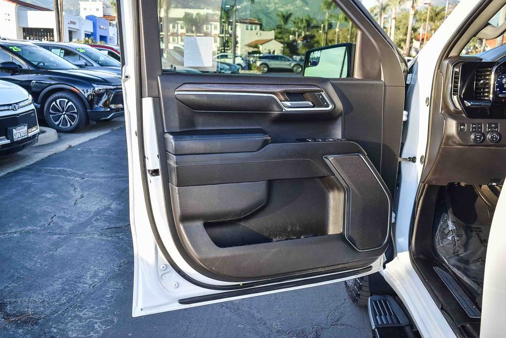 Used 2024 Chevrolet Silverado 1500 LT Trail Boss w/ Protection Package image 21