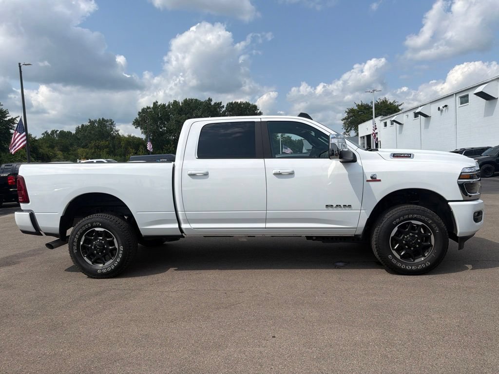 Used 2026 RAM 2500 Laramie AWD/4WD image 2