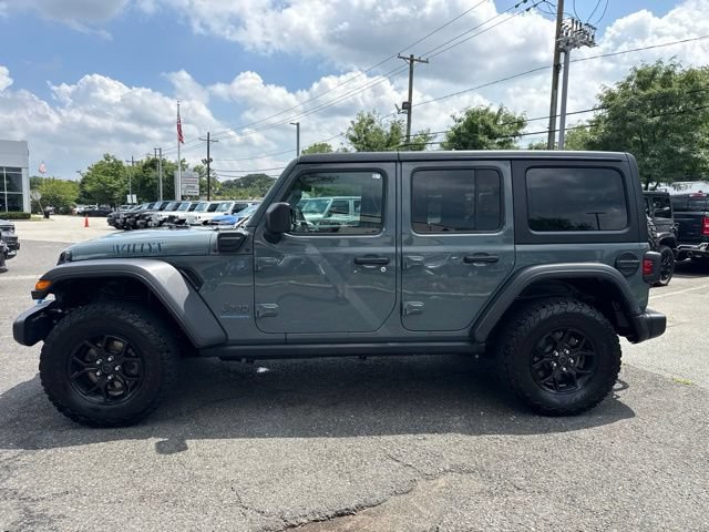 Used 2024 Jeep Wrangler Unlimited AWD/4WD image 21