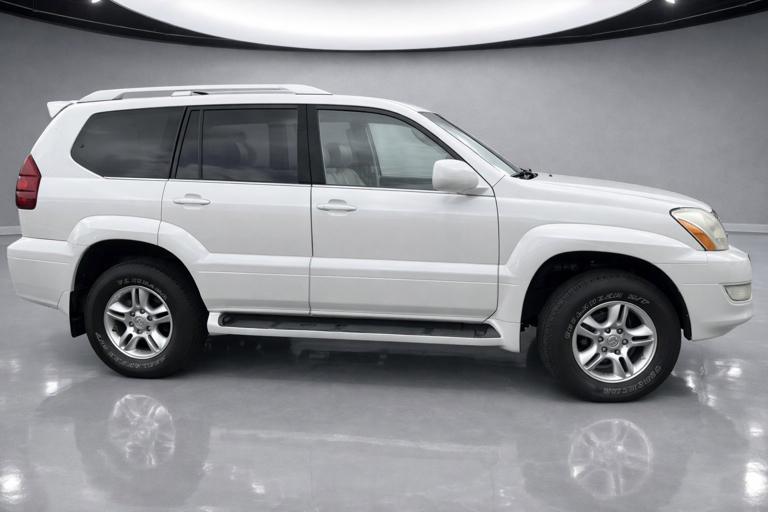 Used 2005 Lexus GX 470 image 6