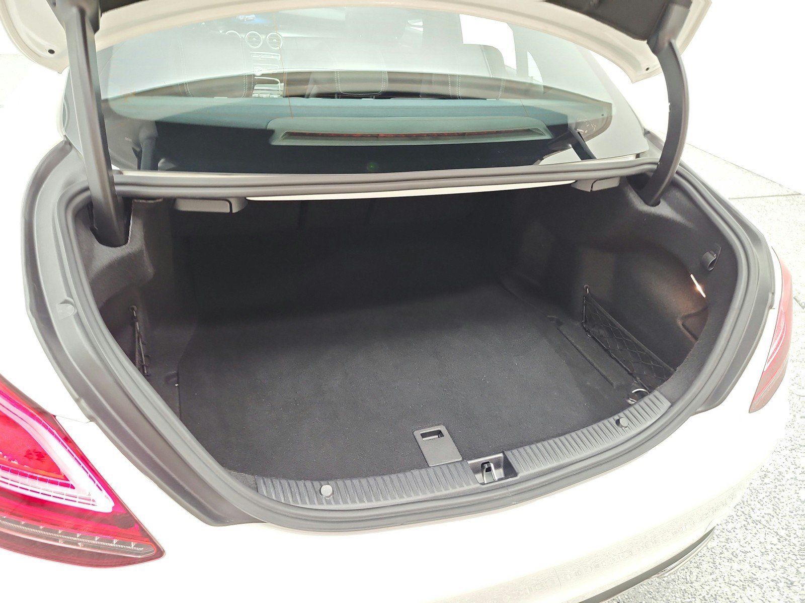 Used 2020 Mercedes-Benz C 300 Sedan image 22