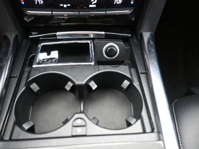 Used 2014 Mercedes-Benz E 350 Sedan image 4