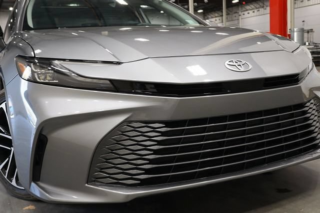 Used 2025 Toyota Camry XLE FWD image 47