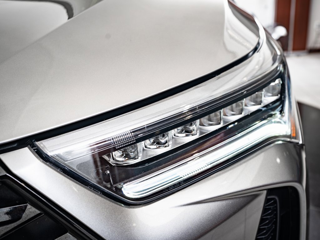 Certified 2025 Acura RDX w/ Technology Package image 15