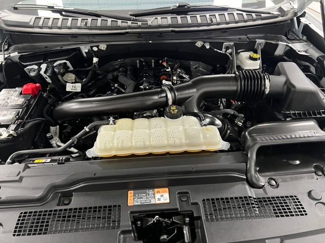 Used 2025 Ford Expedition Max Platinum AWD/4WD image 61