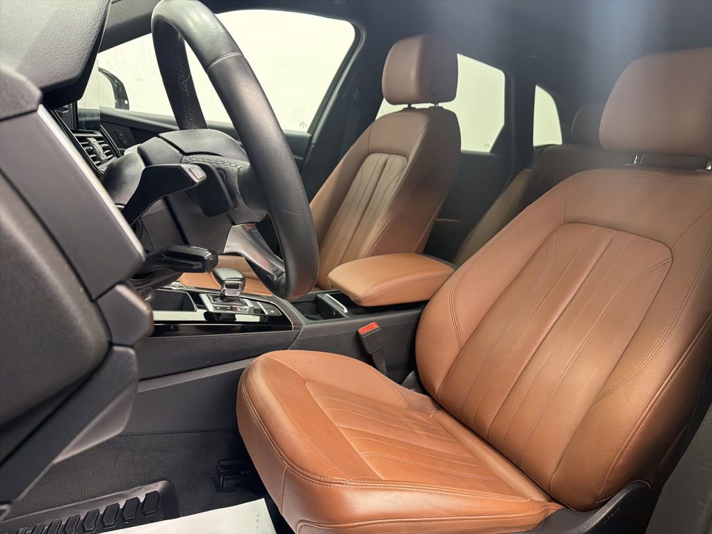 Used 2022 Audi Q5 2.0T Premium image 19