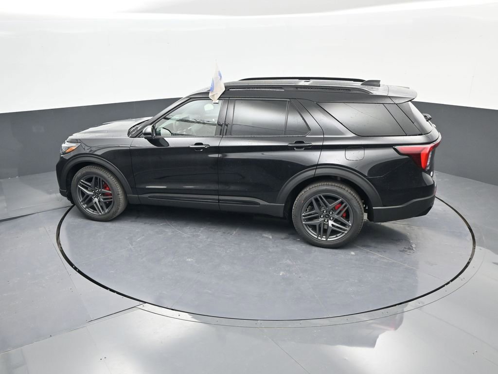 New 2026 Ford Explorer ST image 43