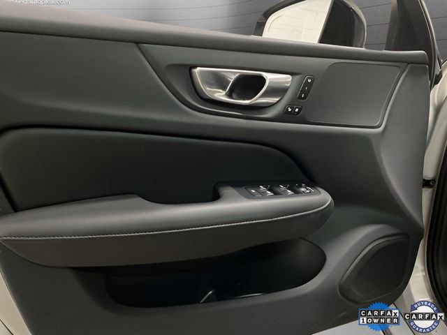 Used 2025 Volvo S60 B5 Core image 15