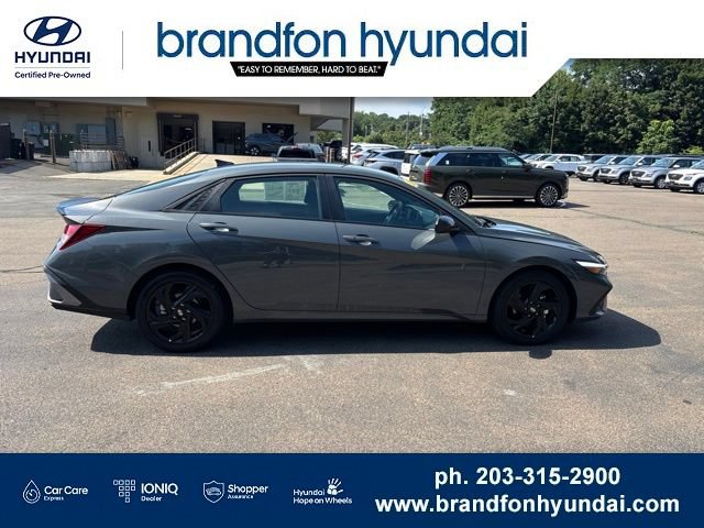 Certified 2026 Hyundai Elantra Sport FWD image 7