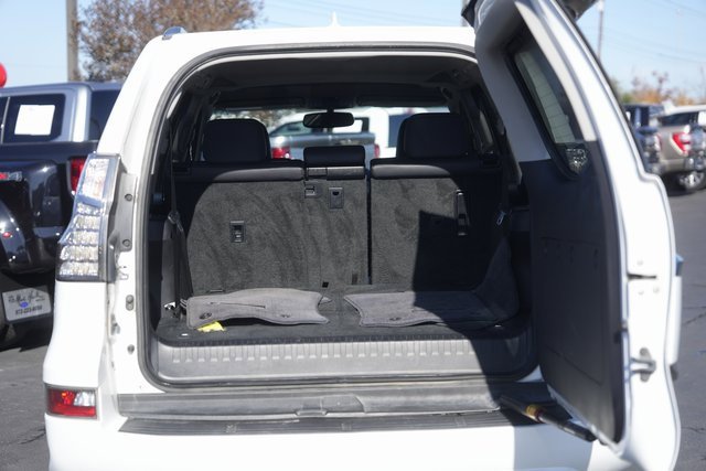 Used 2014 Lexus GX 460 image 31