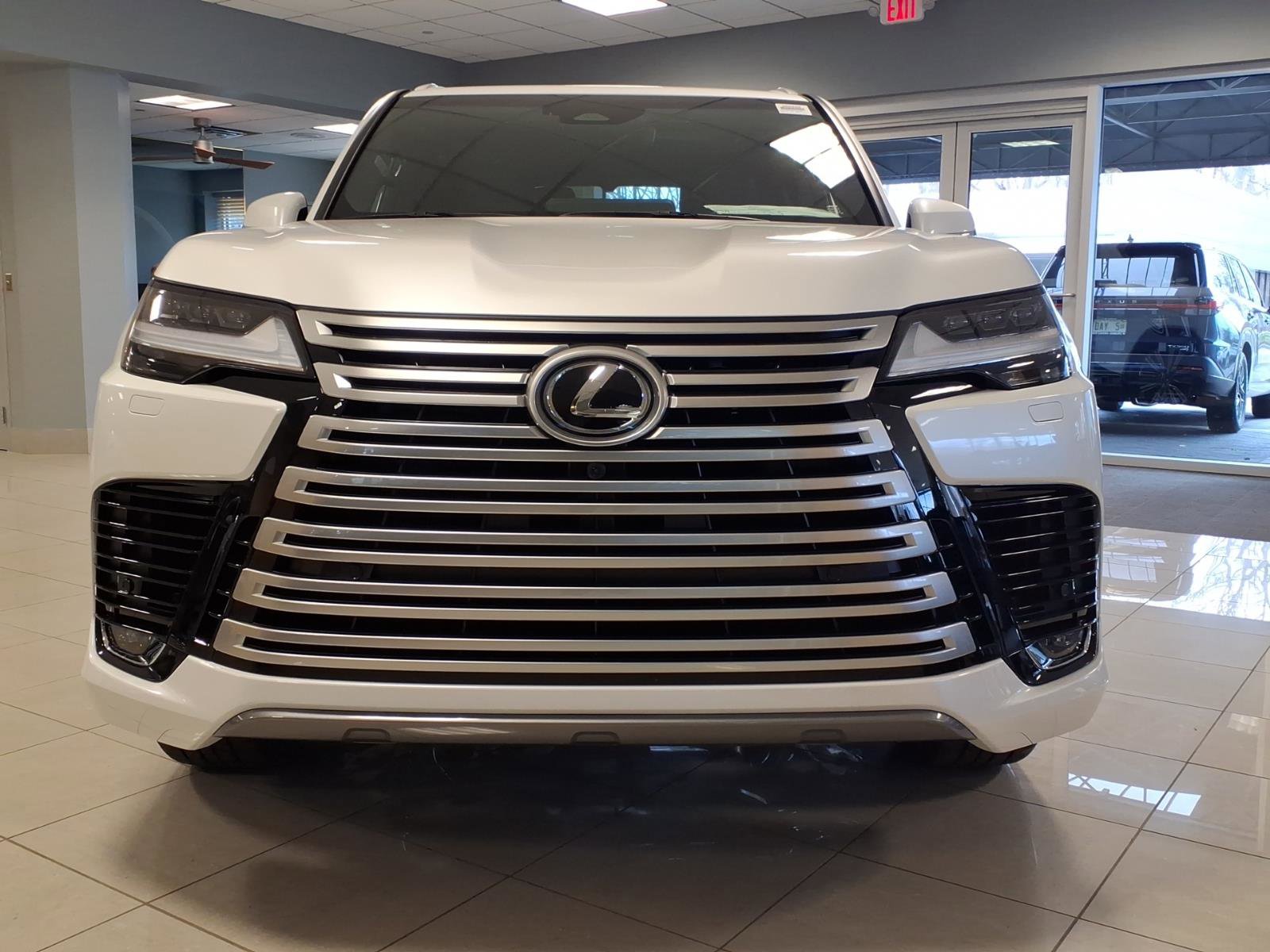 New 2026 Lexus LX 700h Luxury video 2