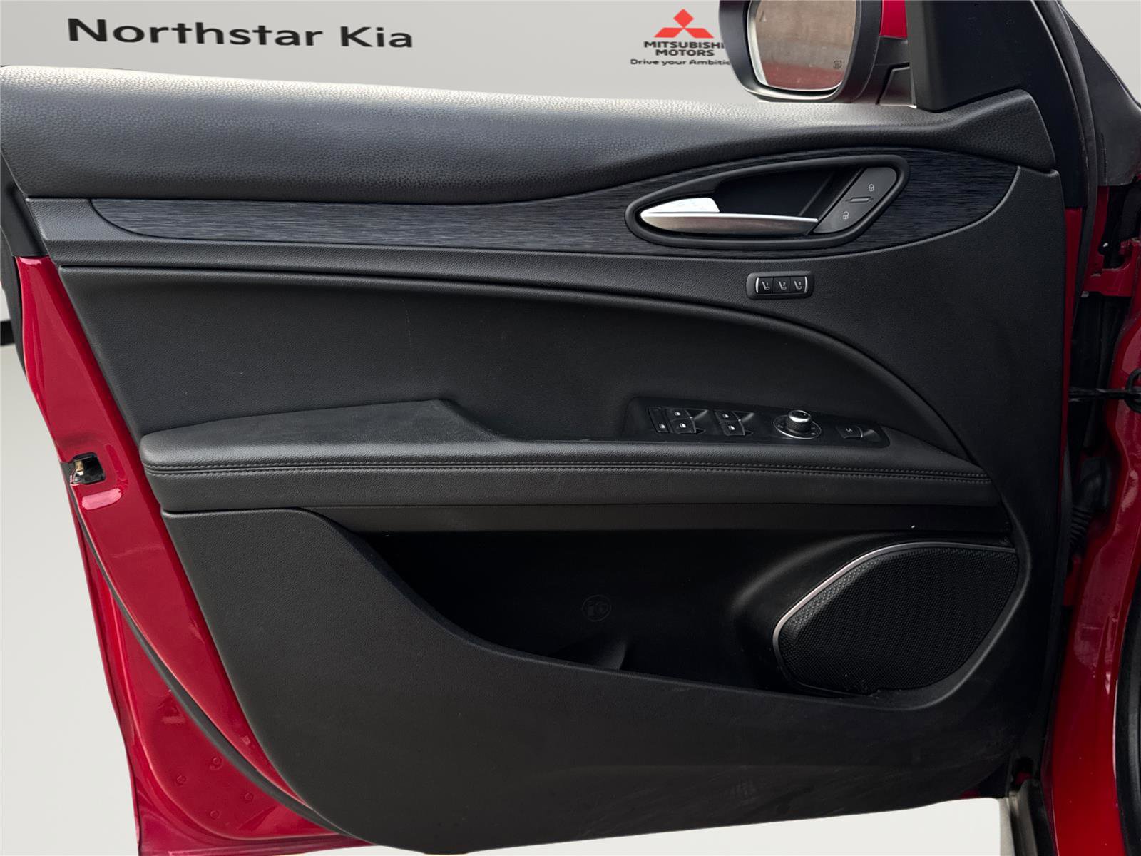 Used 2022 Alfa Romeo Stelvio Sprint image 24