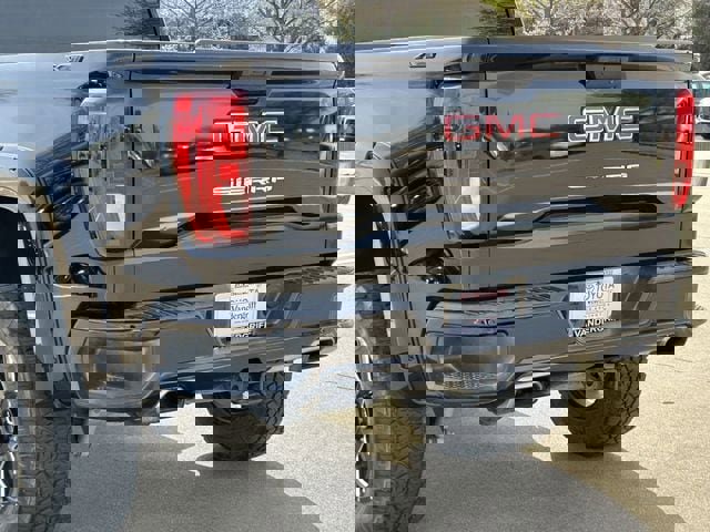 Used 2020 GMC Sierra 1500 Elevation w/ Elevation Value Package image 7