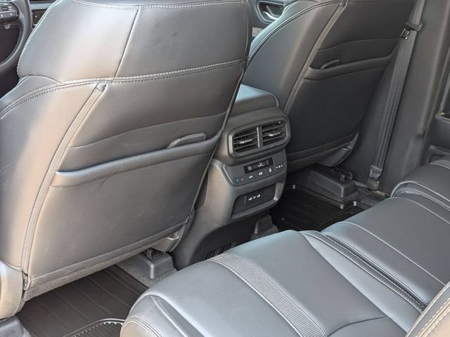 Used 2025 Honda Pilot Touring image 28
