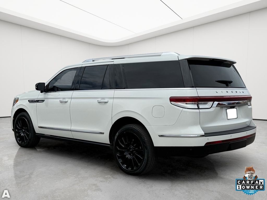 Used 2024 Lincoln Navigator L Black Label AWD/4WD image 4