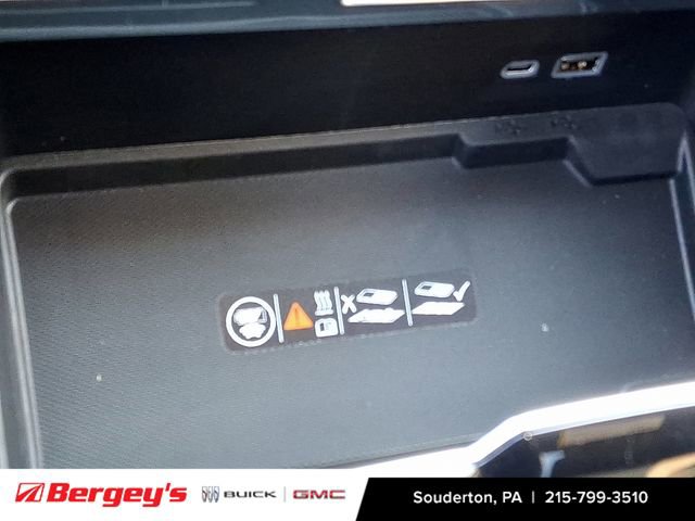 New 2026 GMC Yukon XL Denali w/ Denali Reserve Package image 19