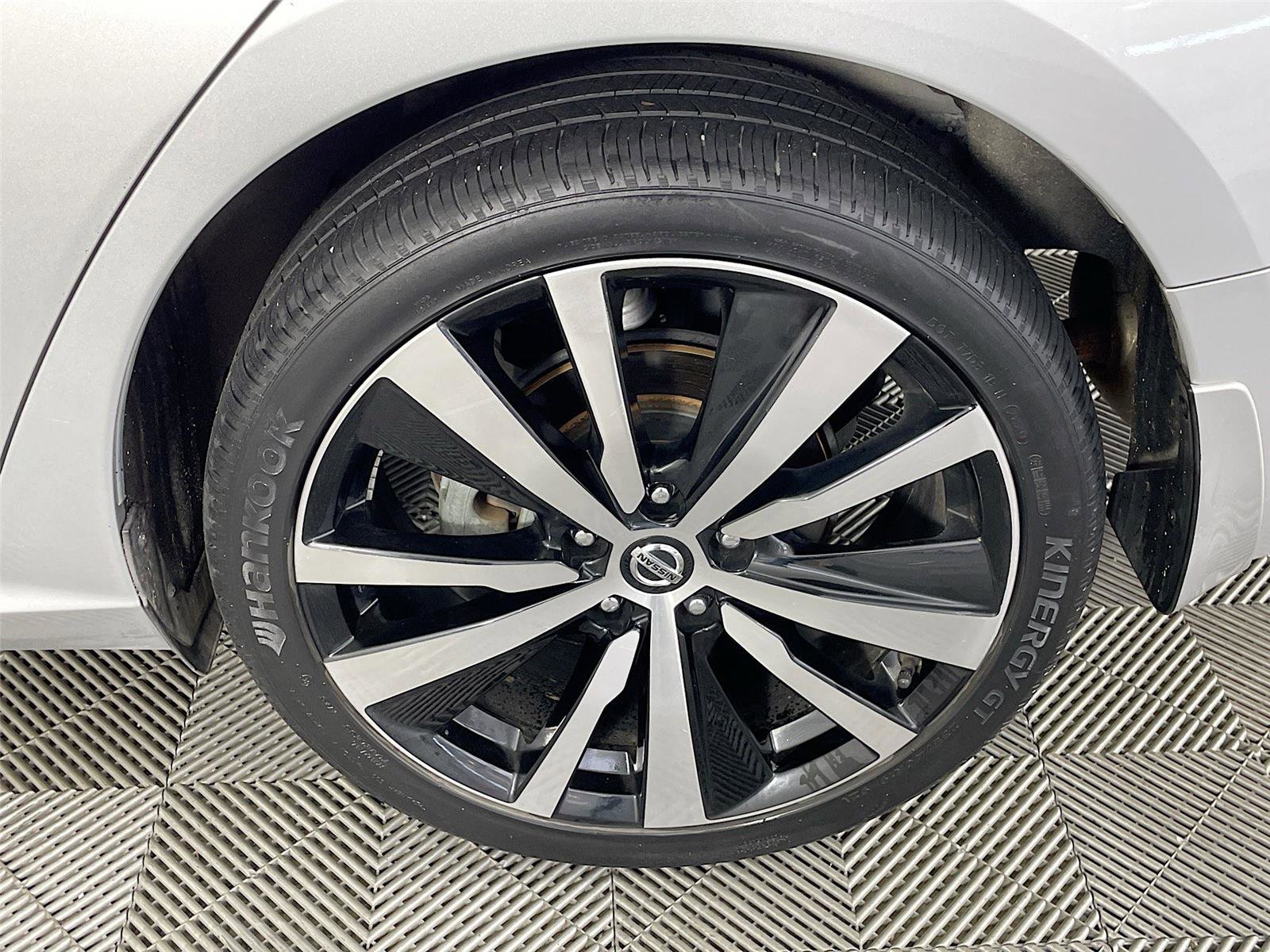 Used 2021 Nissan Altima 2.5 SR image 32