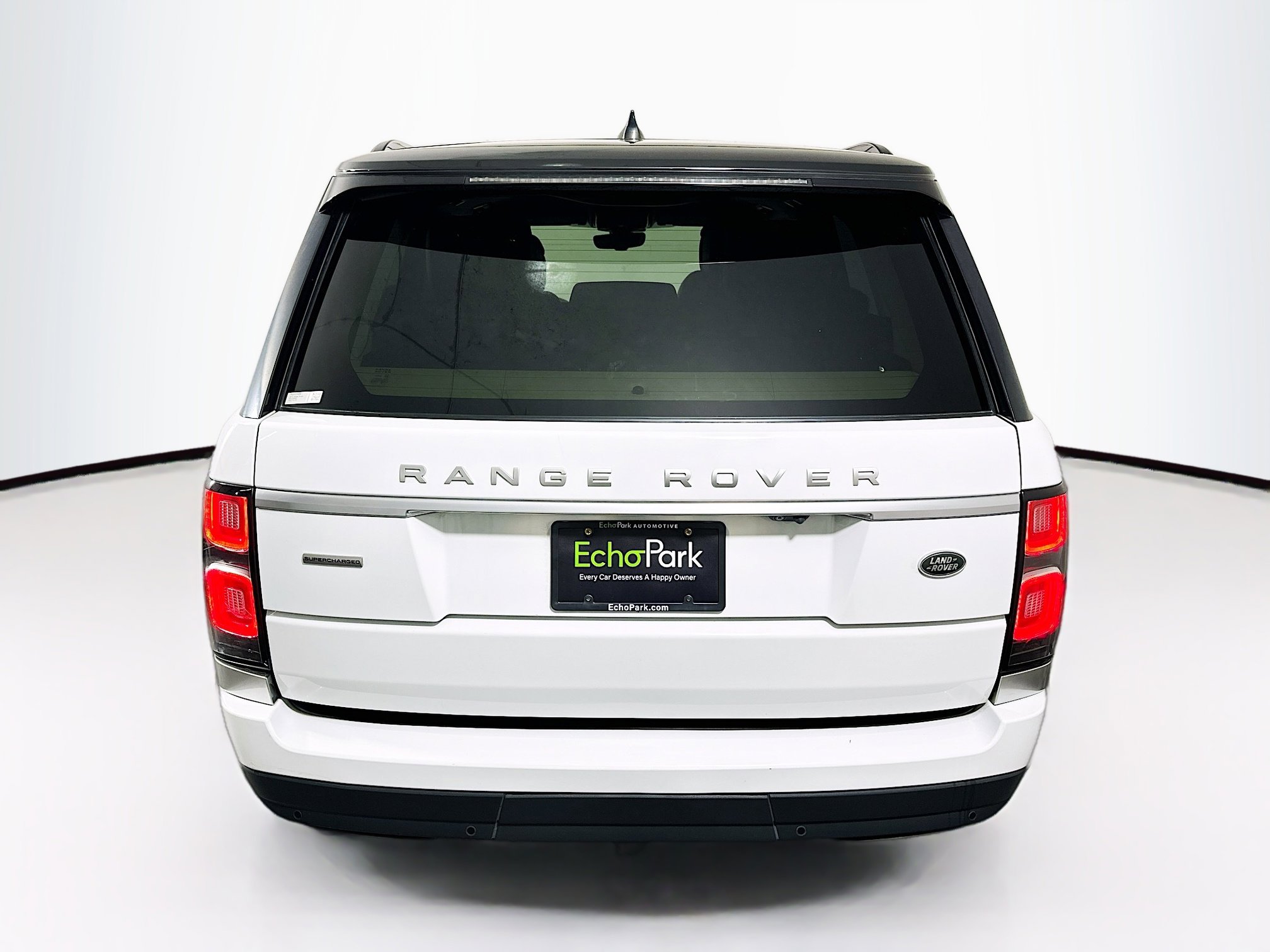 Used 2019 Land Rover Range Rover Supercharged AWD/4WD image 7