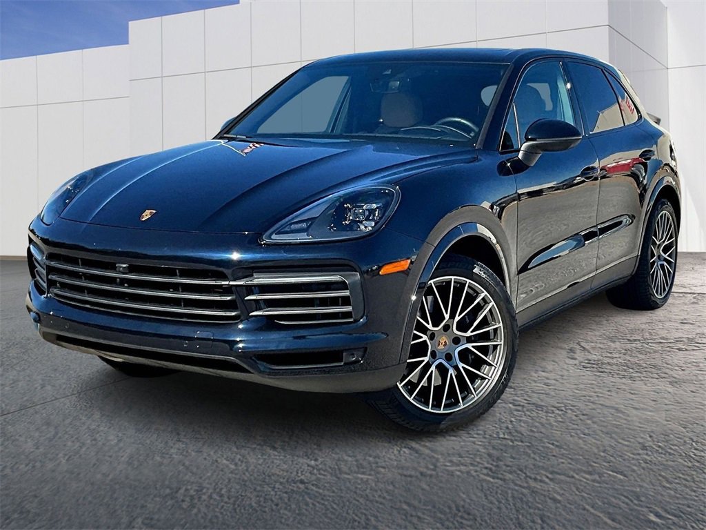 Used 2023 Porsche Cayenne Platinum Edition image 1