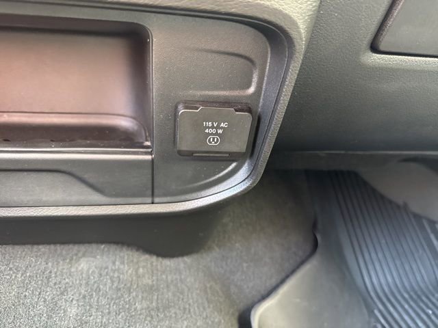 Certified 2024 RAM 3500 Tradesman w/ Chrome Appearance Group AWD/4WD image 32