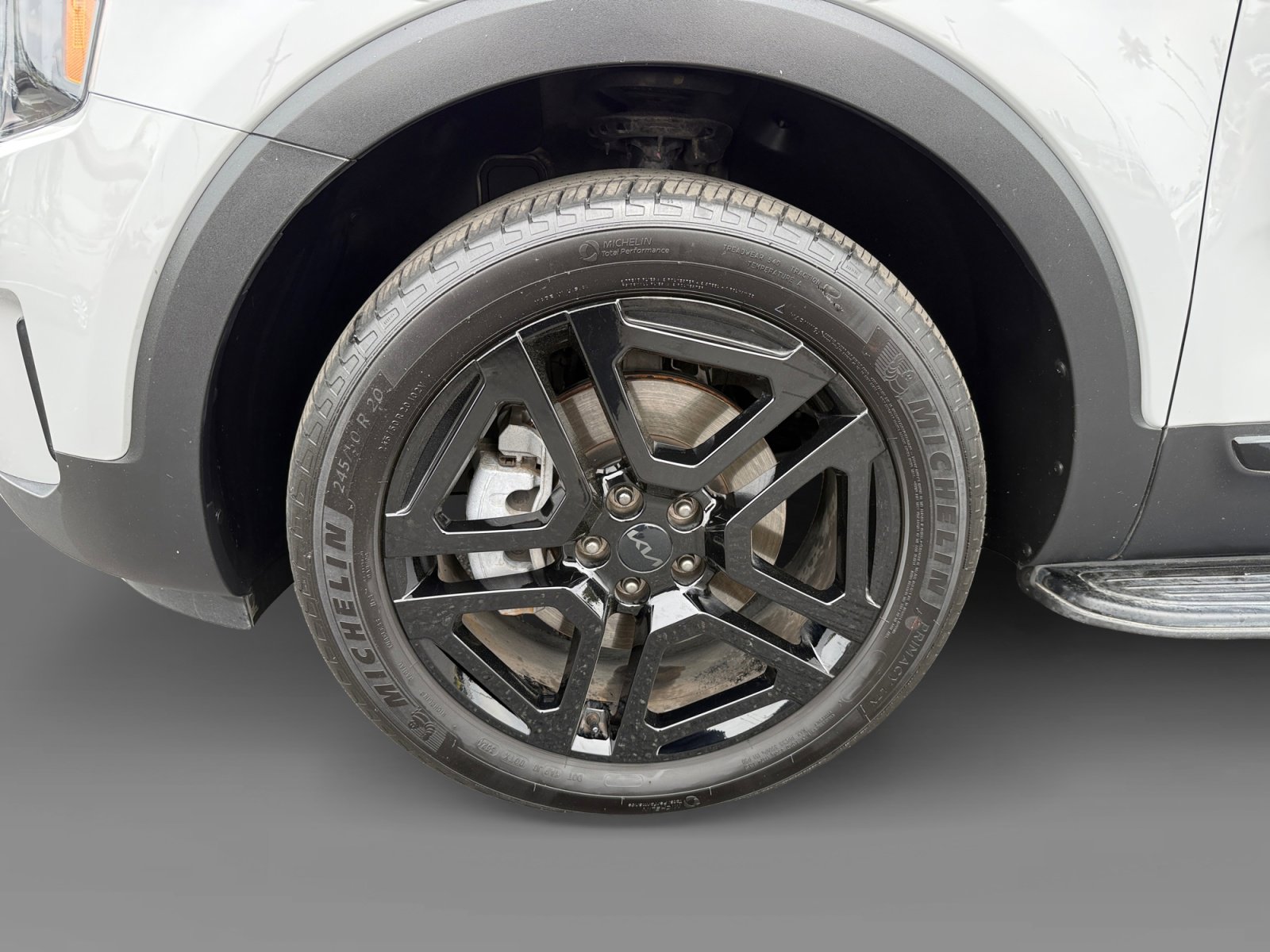 Certified 2025 Kia Telluride SX X-Line image 9