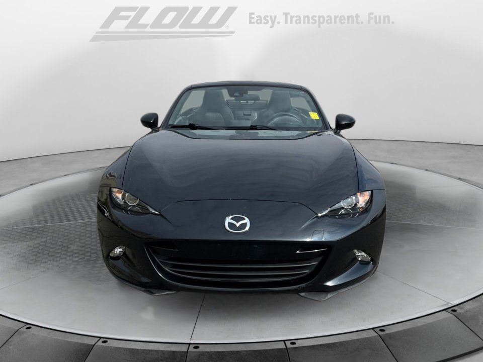 Used 2019 MAZDA MX-5 Miata Sport w/ I-ACTIVSENSE Sport Package image 3