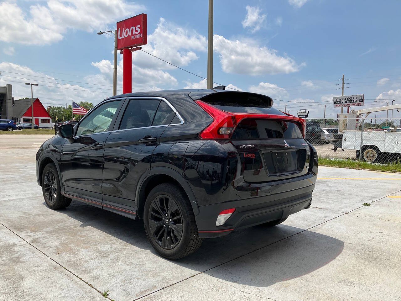 Used 2018 Mitsubishi Eclipse Cross LE AWD/4WD image 5