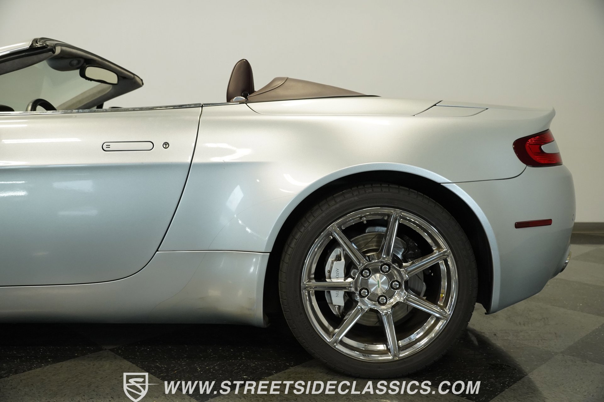 Used 2008 Aston Martin V8 Vantage Roadster image 29