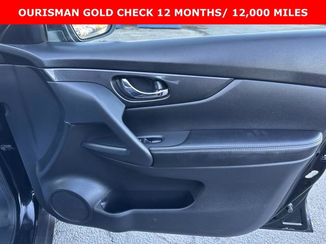 Used 2017 Nissan Rogue S image 8