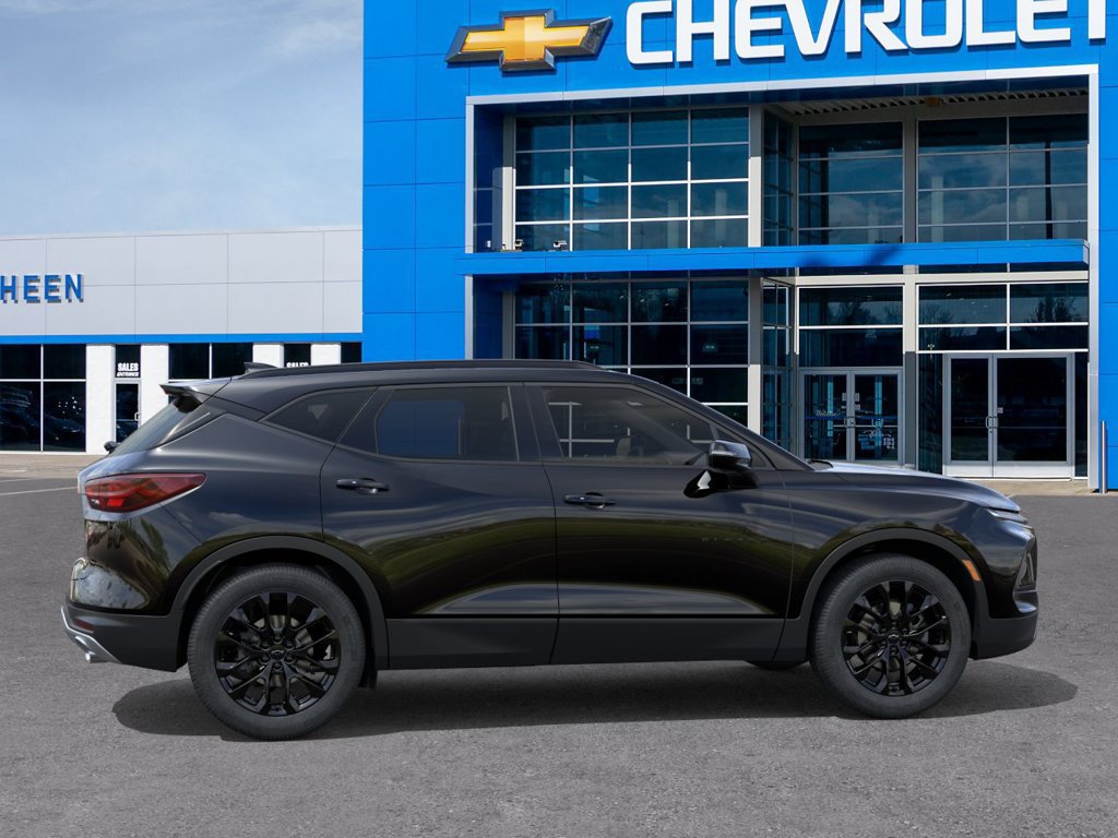 New 2026 Chevrolet Blazer LT w/ Sound & Technology Package FWD image 5
