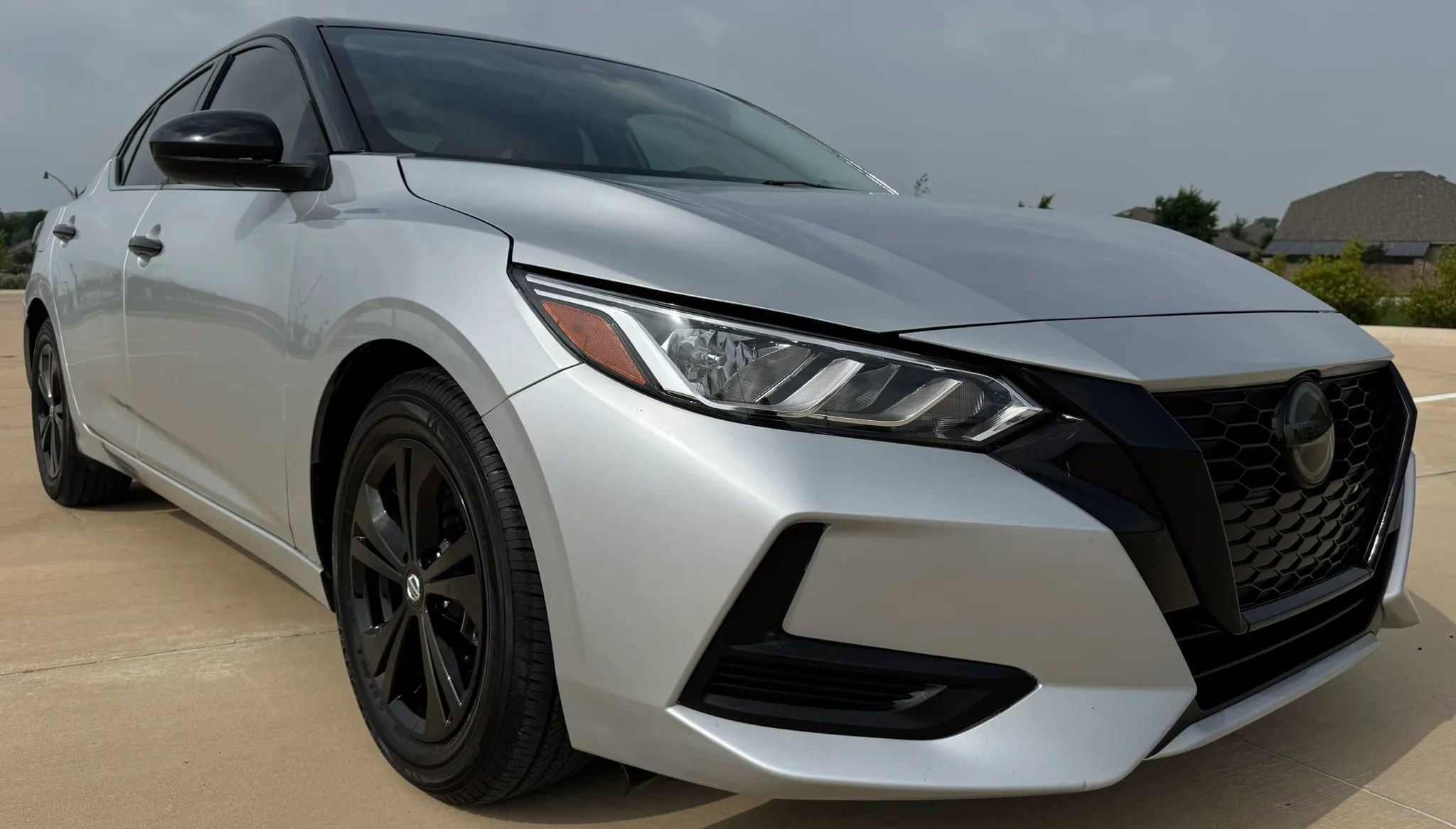 Used 2023 Nissan Sentra SV FWD image 12