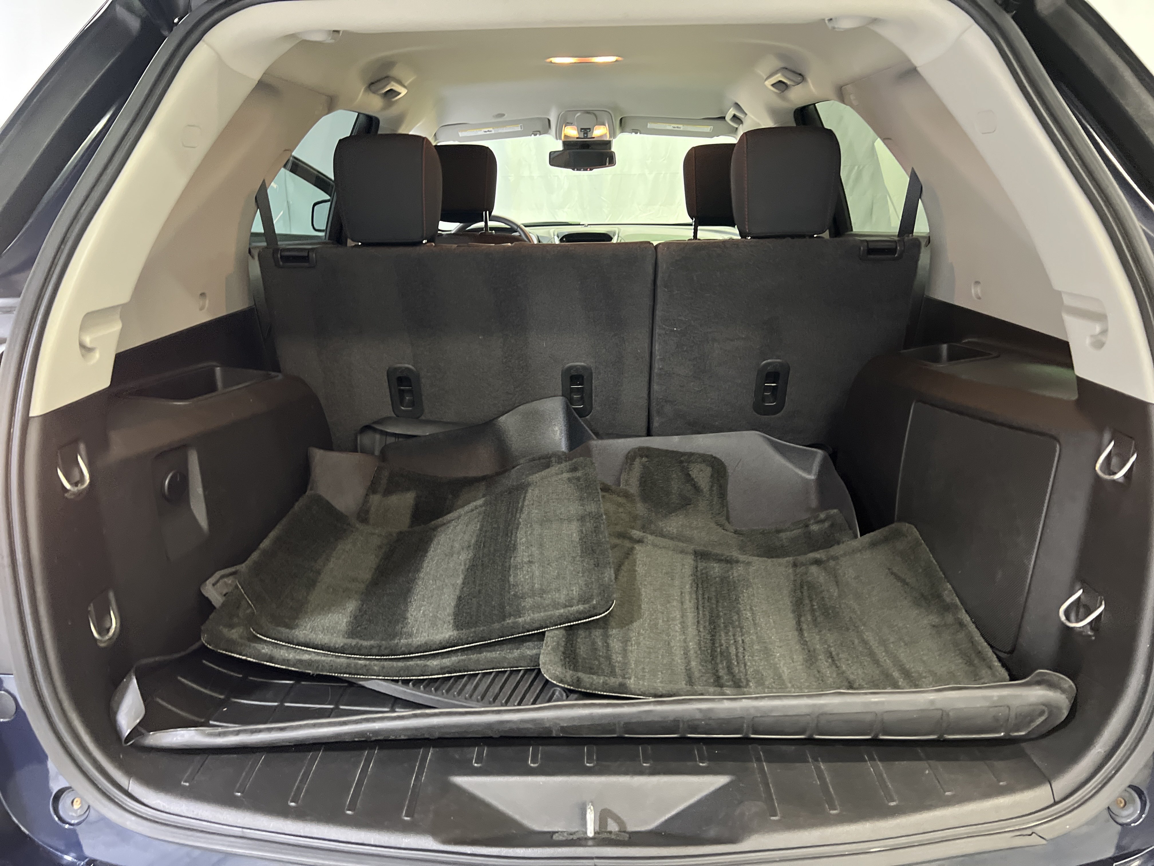 Used 2015 Chevrolet Equinox LT w/ Driver Convenience Package AWD/4WD image 14