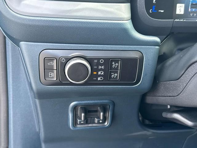 Used 2026 Ford Maverick Lariat w/ Black Appearance Package AWD/4WD image 28